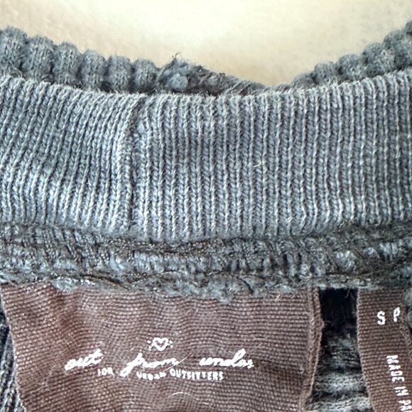Urban Outfitters Out From Under Felicity Thermal Waffle Hoodie Cropped Sweater S - Picture 2 of 7
